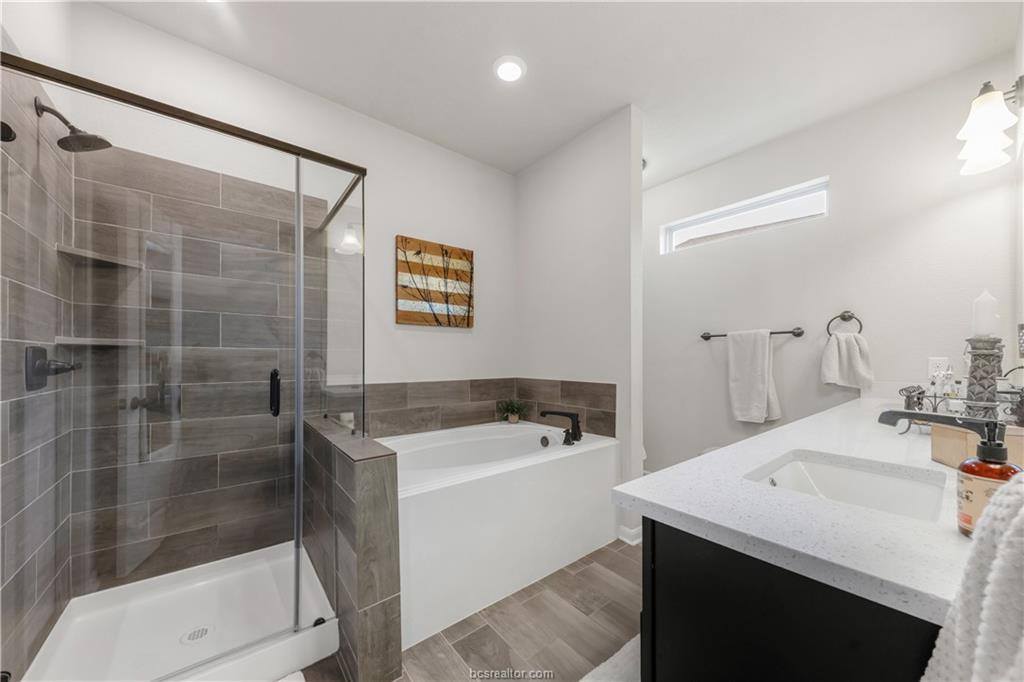 4054 Dunlap Loop, College Station, TX 77845