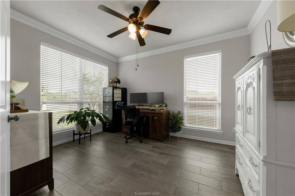 4054 Dunlap Loop, College Station, TX 77845