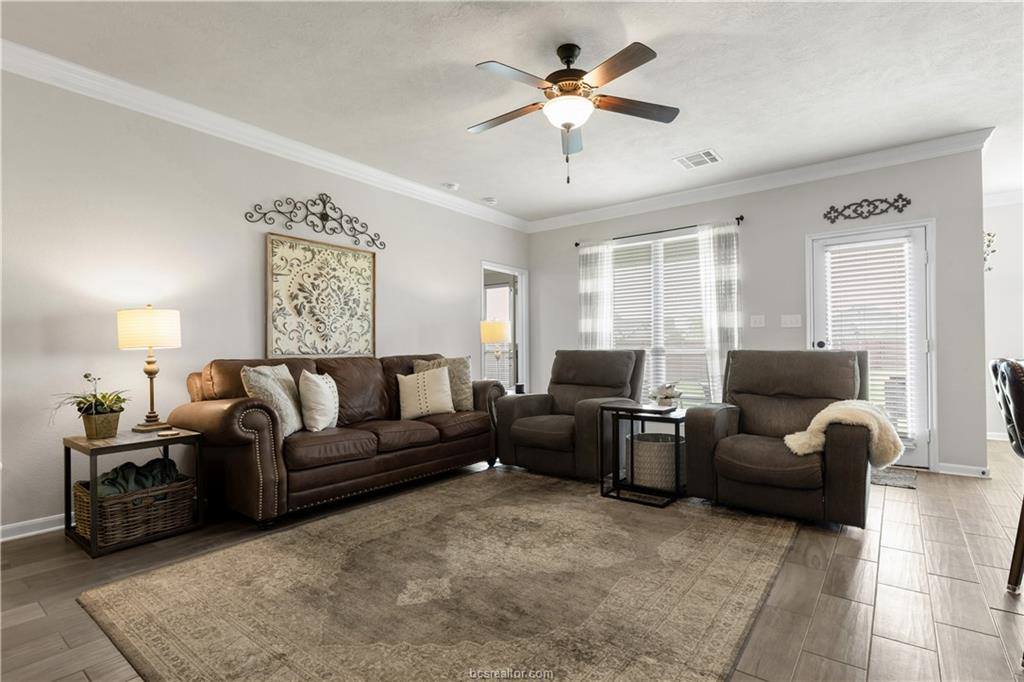 4054 Dunlap Loop, College Station, TX 77845