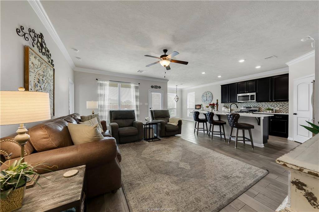 4054 Dunlap Loop, College Station, TX 77845