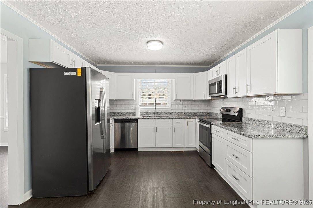 6216 Milford Road, Fayetteville, NC 28303