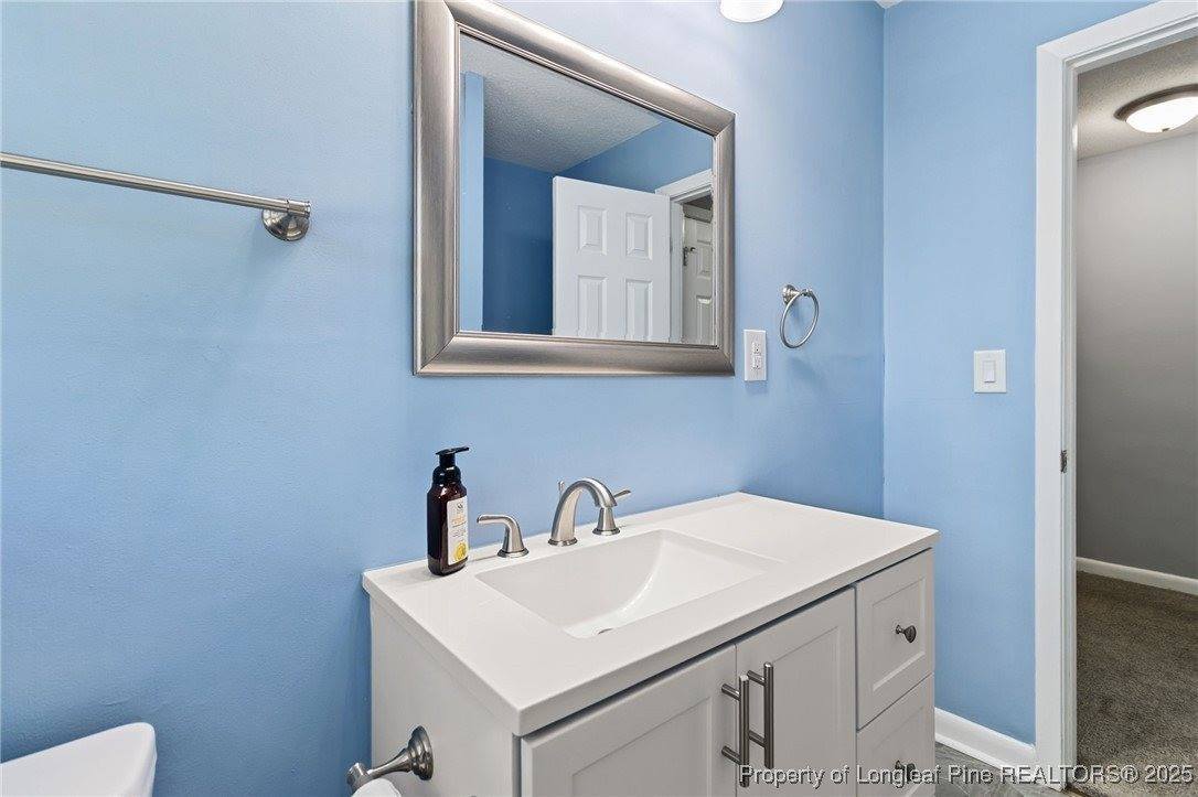 6216 Milford Road, Fayetteville, NC 28303