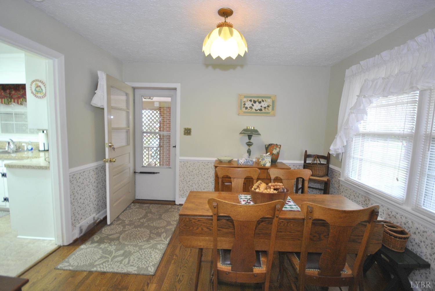 1503 Brookville Lane, Lynchburg, VA 24502