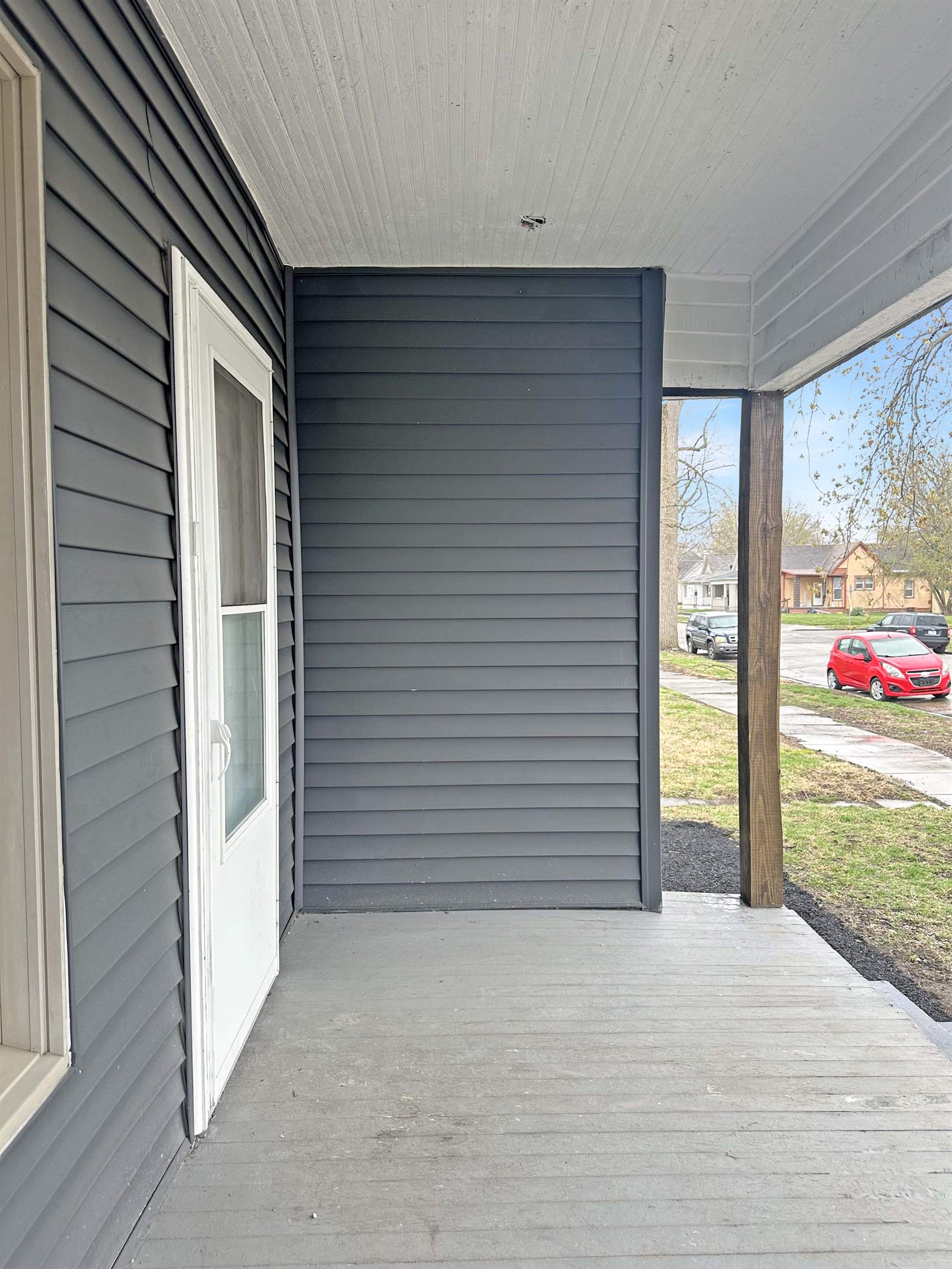 40 S 18th, Terre Haute, IN 47807