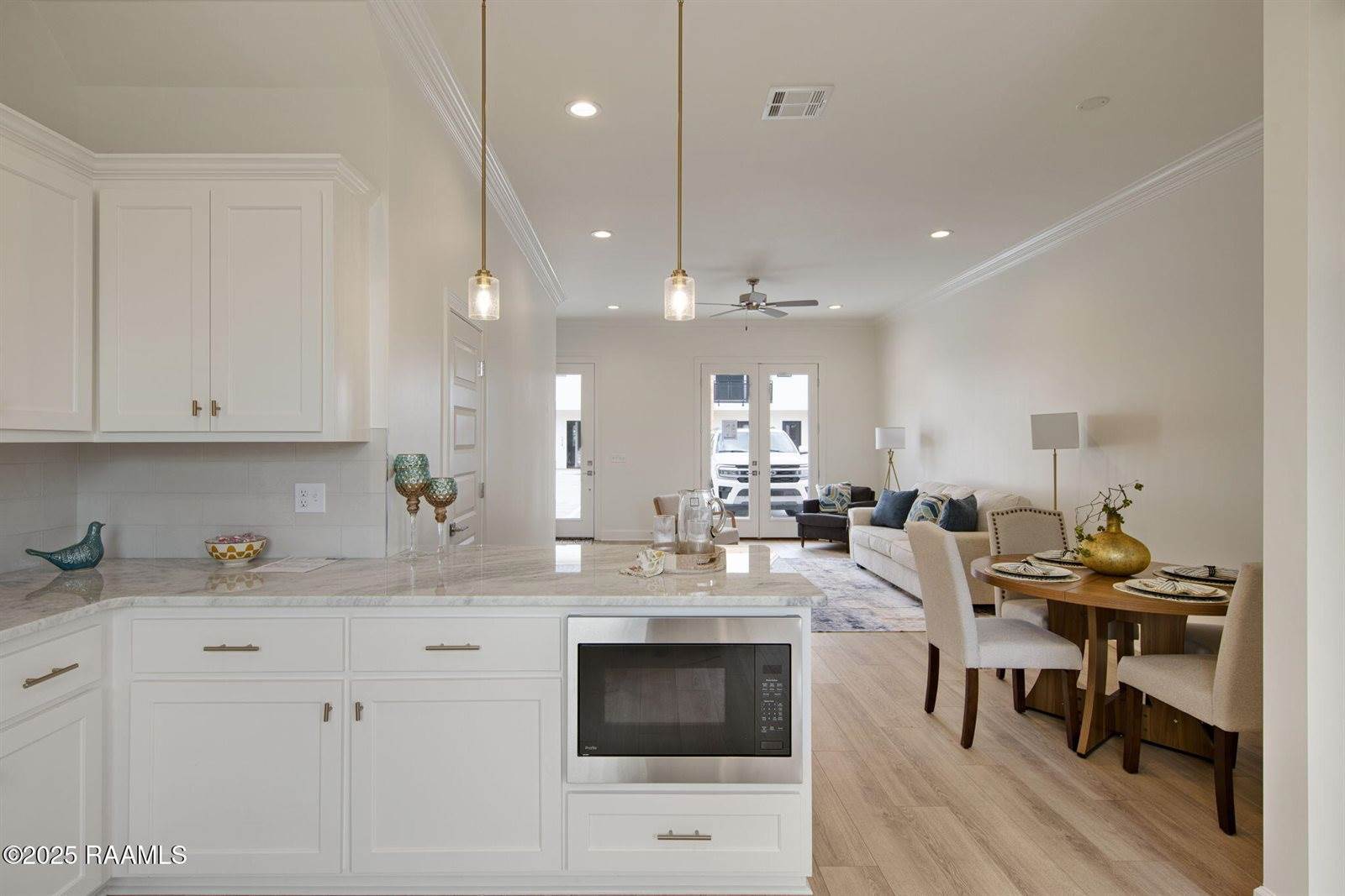 1510 Kaliste Saloom, #202, Lafayette, LA 70508