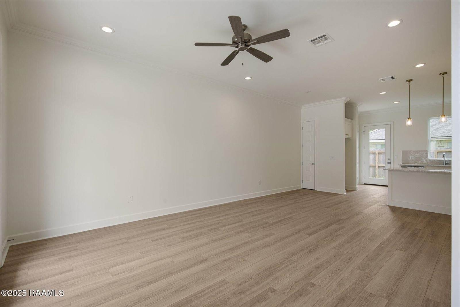 1510 Kaliste Saloom, #205, Lafayette, LA 70508