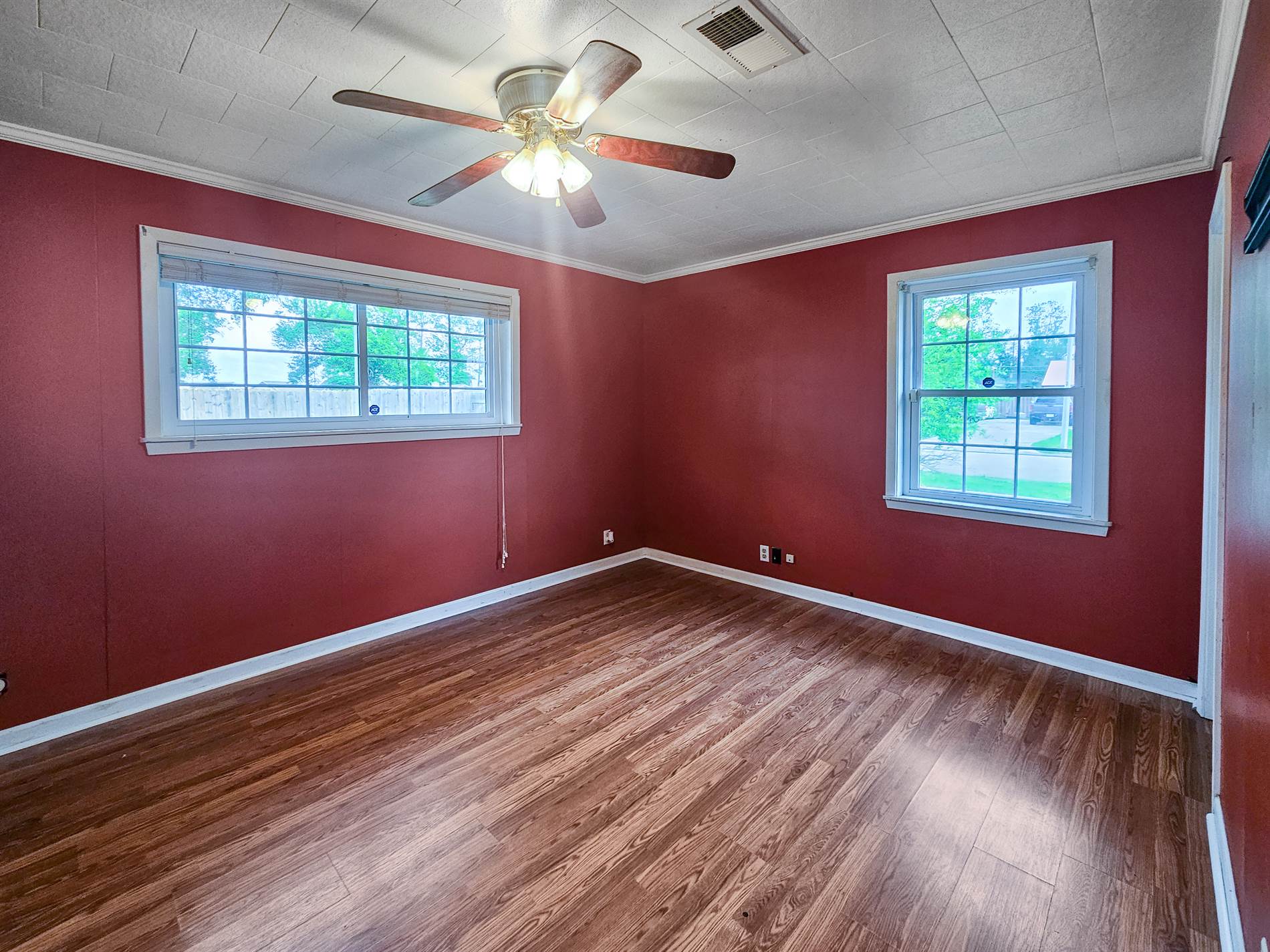 435 Louisiana Ave, Sulphur, LA 70663