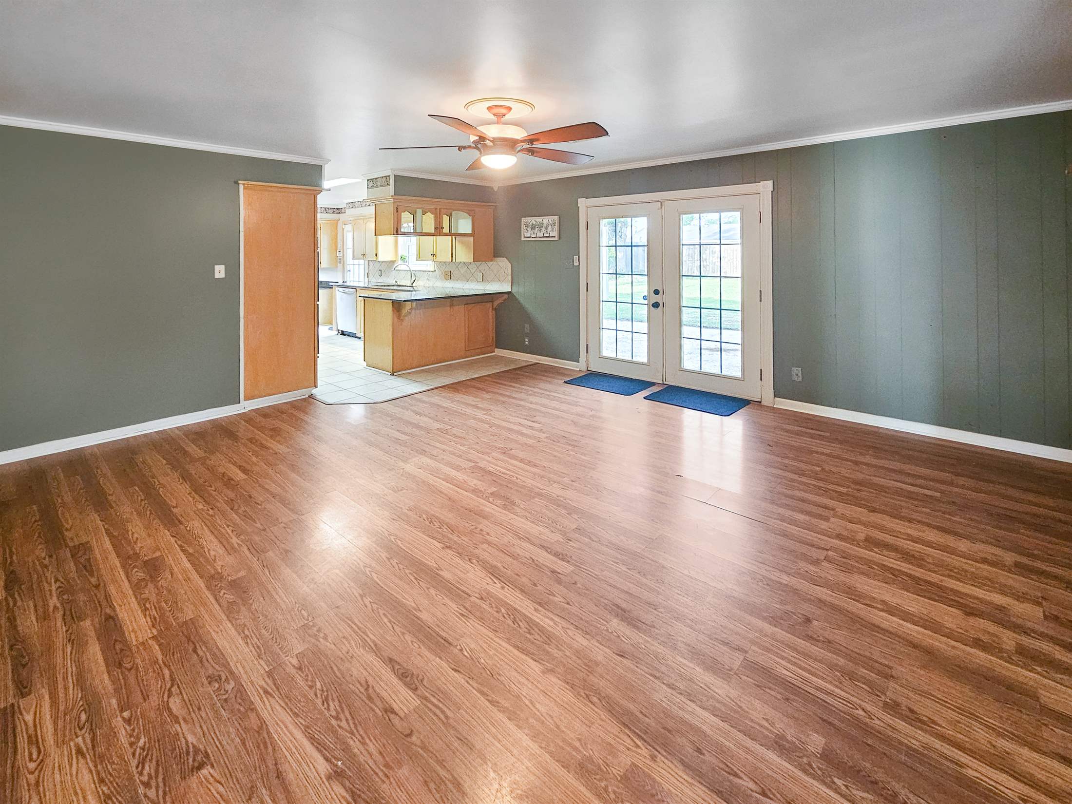 435 Louisiana Ave, Sulphur, LA 70663