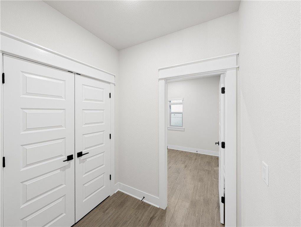 8 Highworth Lane, Bella Vista, AR 72714