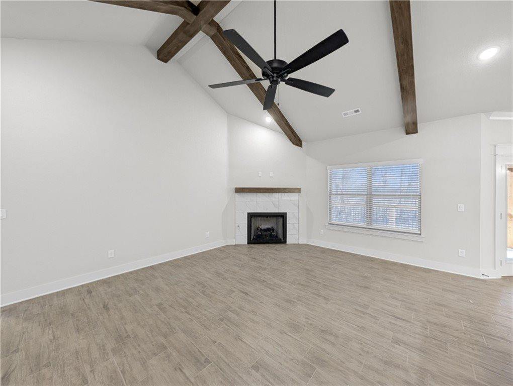 8 Highworth Lane, Bella Vista, AR 72714