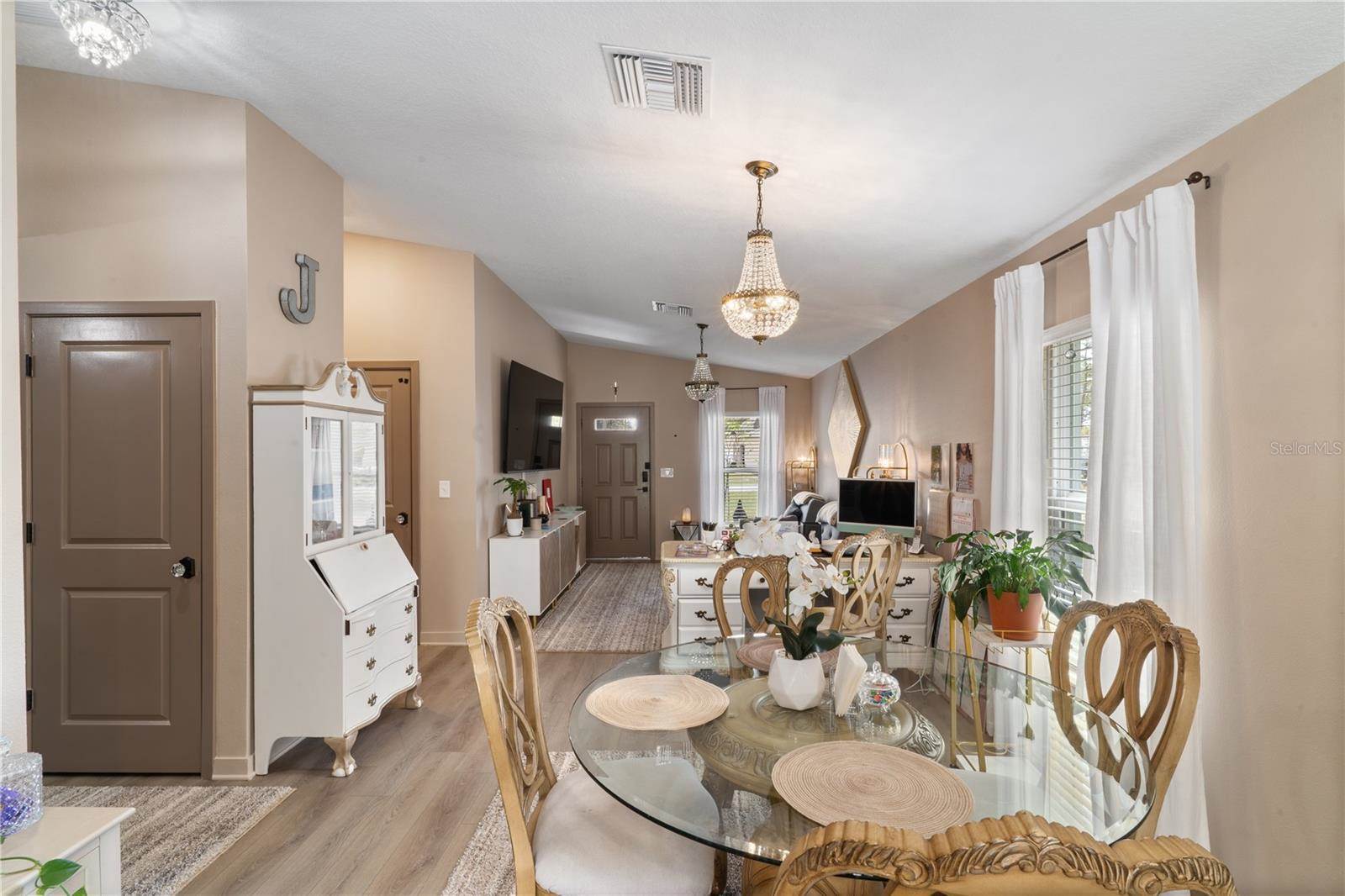 12149 Labrador Duck Rd, Weeki Wachee, FL 34614