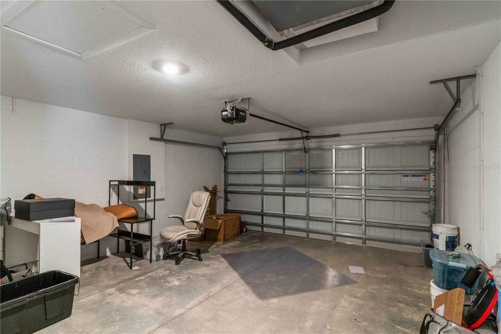 12149 Labrador Duck Rd, Weeki Wachee, FL 34614