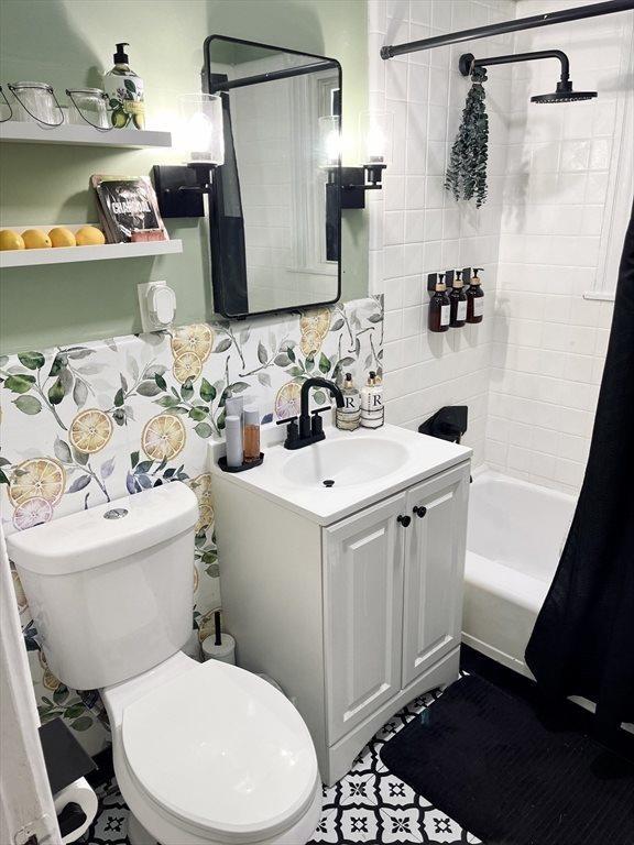 564 Springfield, Chicopee, MA 01013