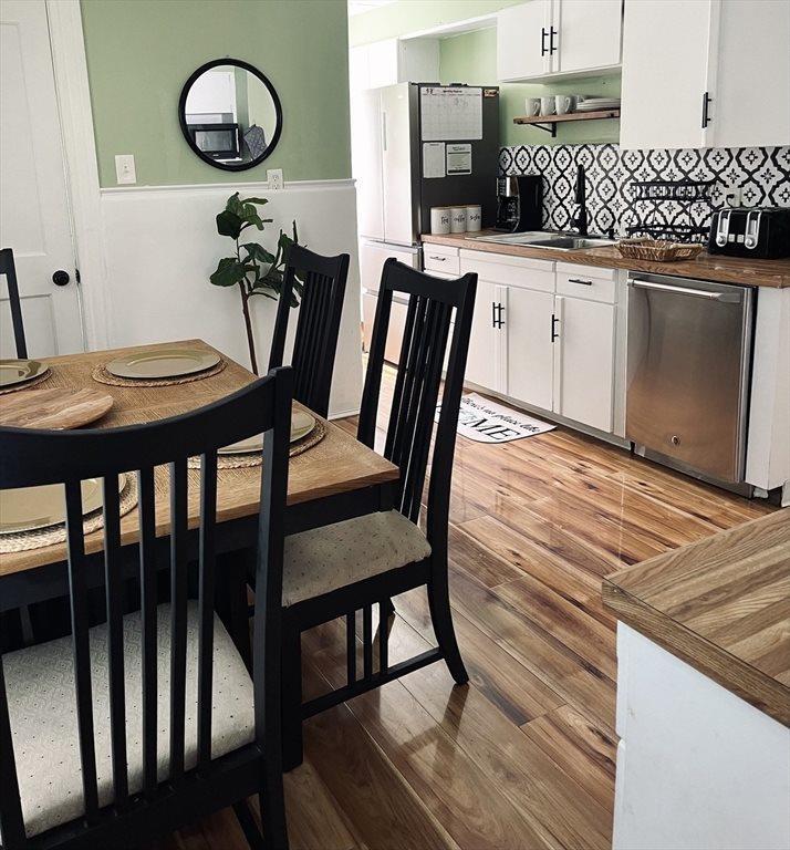 564 Springfield, Chicopee, MA 01013