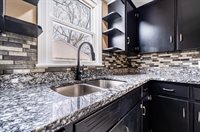 449 N Glenellen, Youngstown, OH 44509