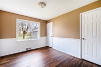 449 N Glenellen, Youngstown, OH 44509