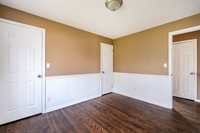 449 N Glenellen, Youngstown, OH 44509