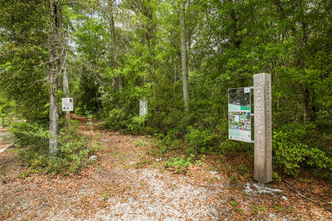 2501 Bienville Blvd #523, Ocean Springs, MS 39564