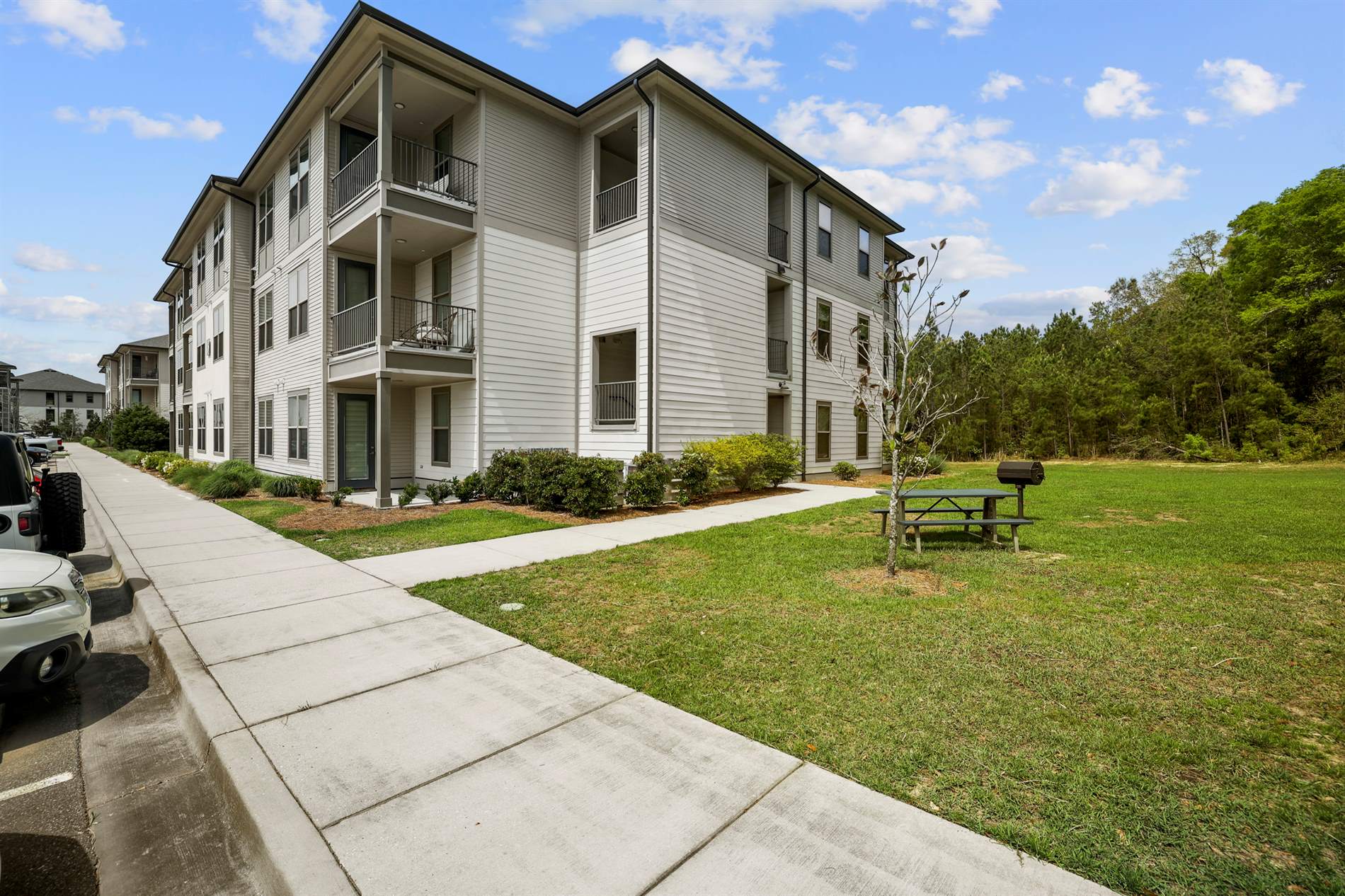 2501 Bienville Blvd #523, Ocean Springs, MS 39564