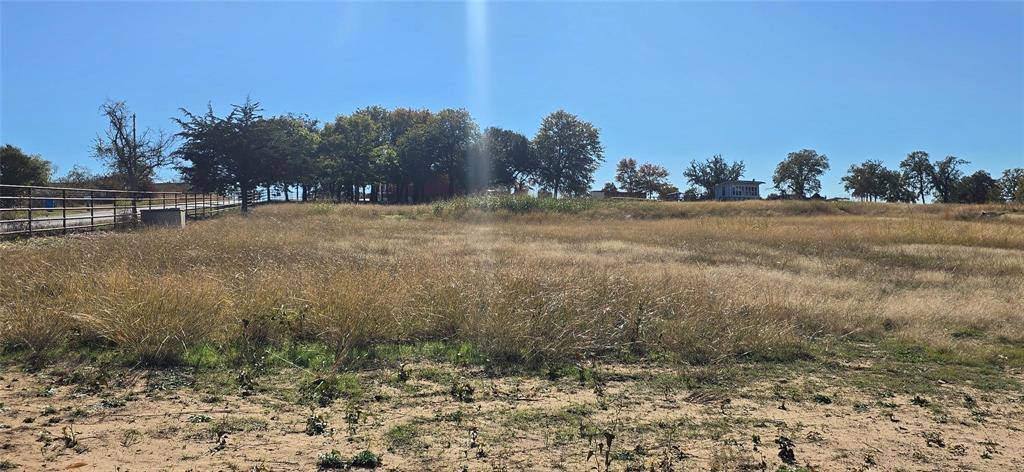 311 Windy Hill, Springtown, TX 76082