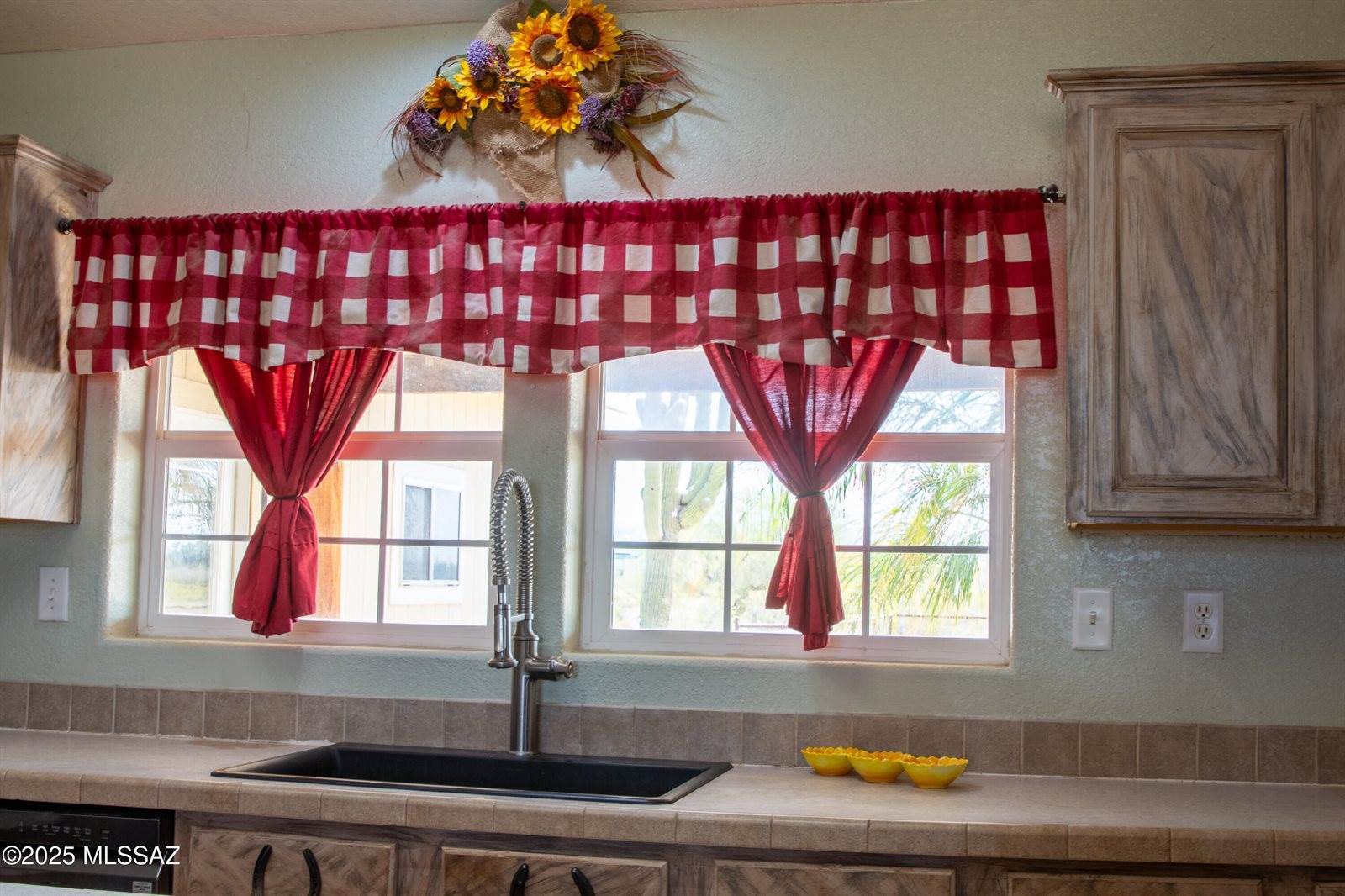 34801 South Longhorn Trail, Marana, AZ 85658