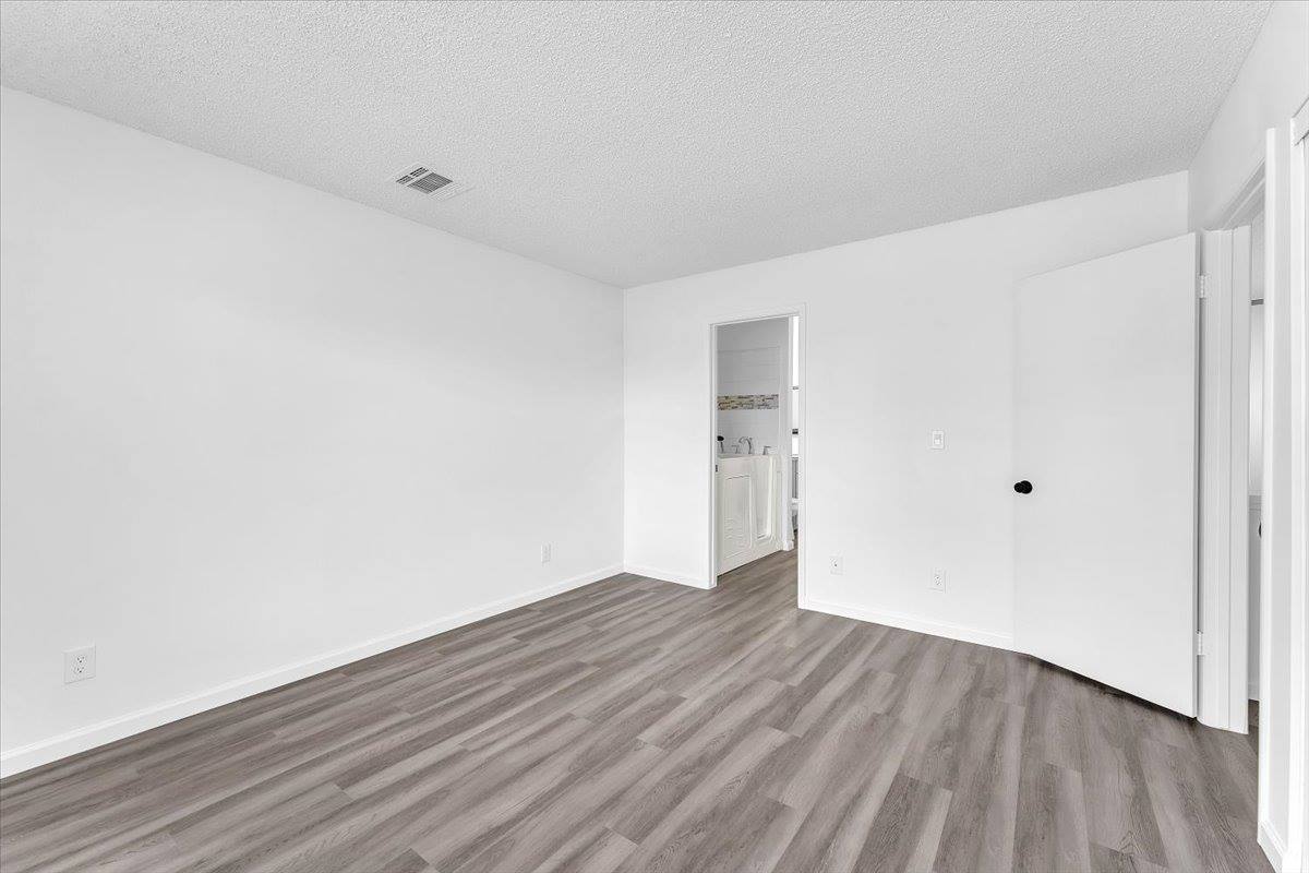 6729 Wenatchee Drive, Las Vegas, NV 89107