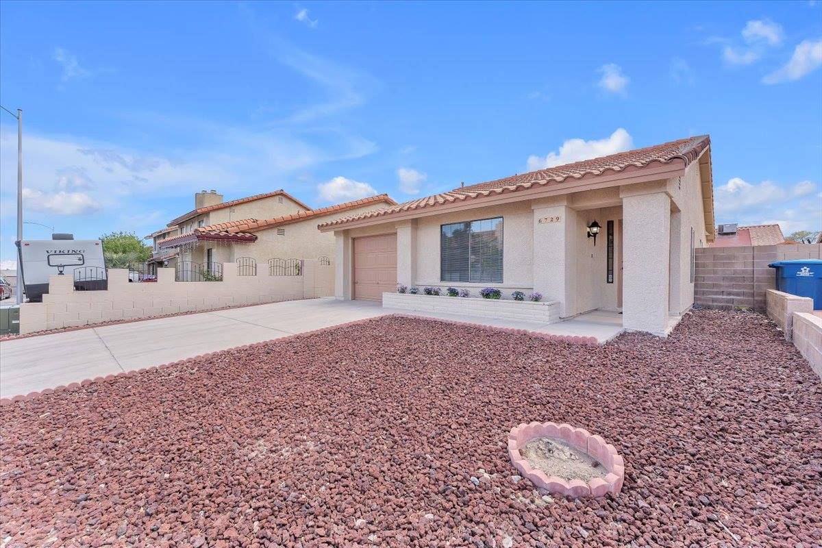 6729 Wenatchee Drive, Las Vegas, NV 89107