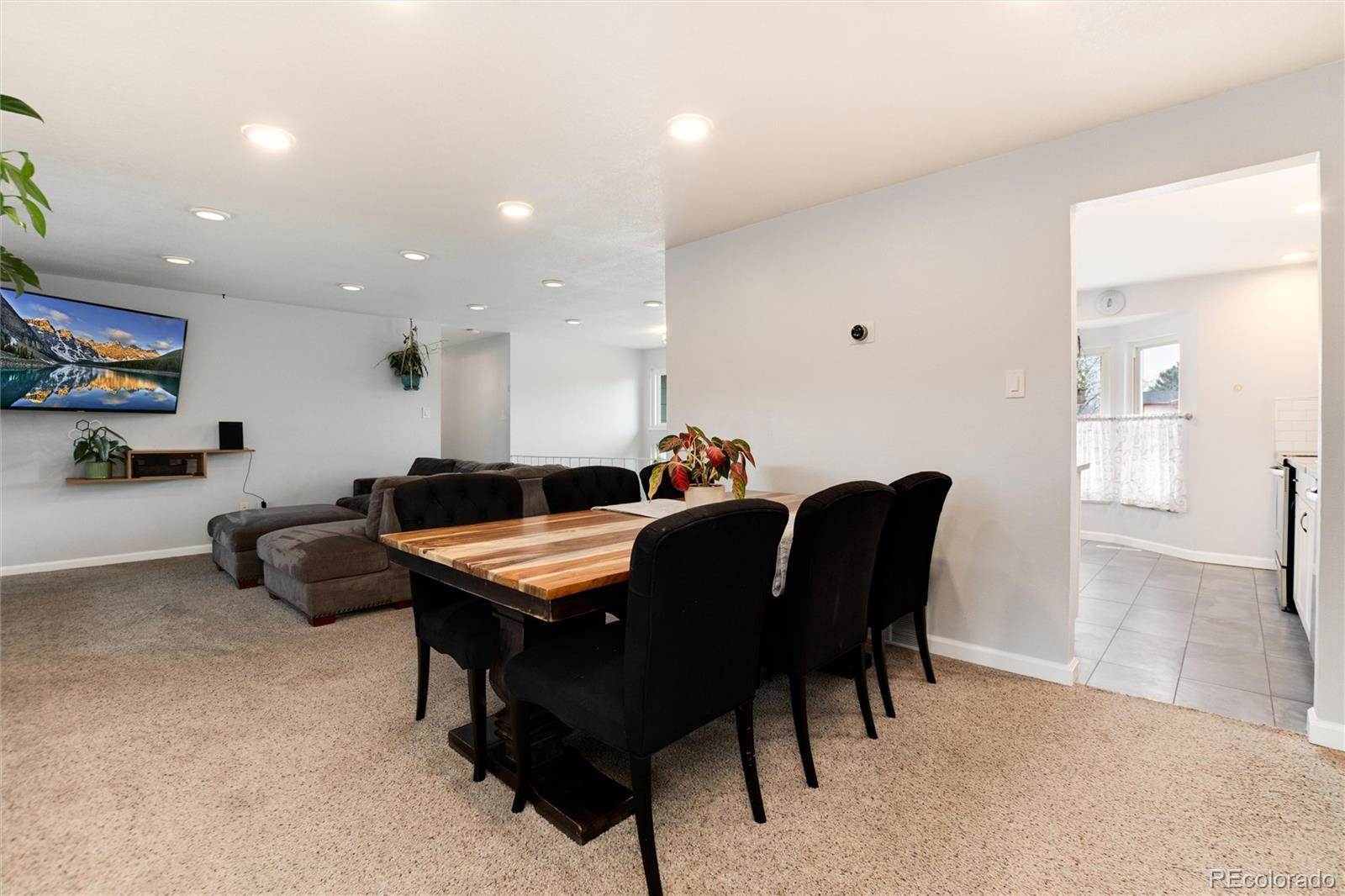 8063 South Otis Court, Littleton, CO 80128