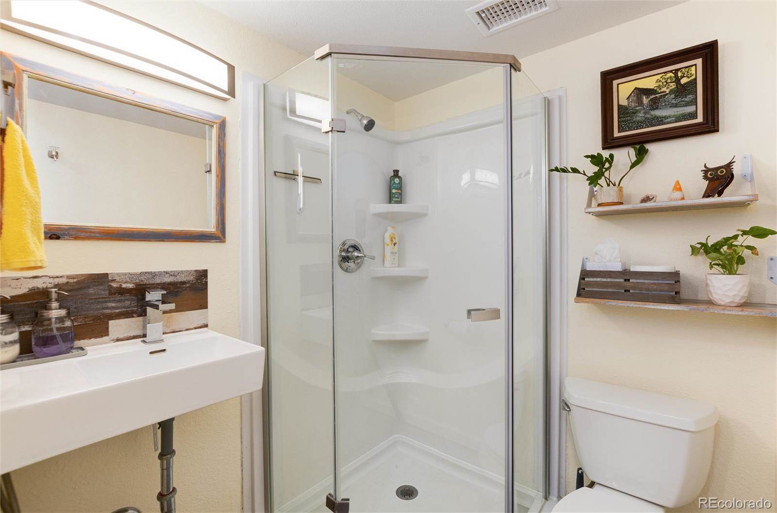 8063 South Otis Court, Littleton, CO 80128