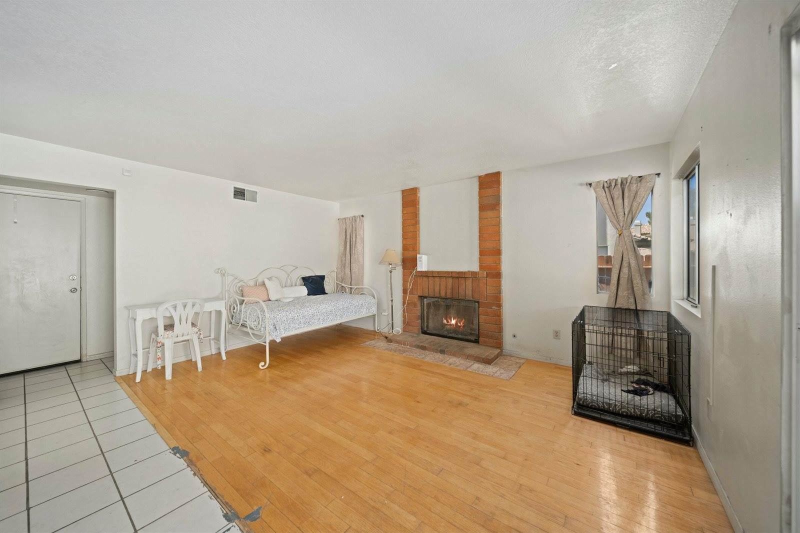 2535 Overland Avenue, Lancaster, CA 93536