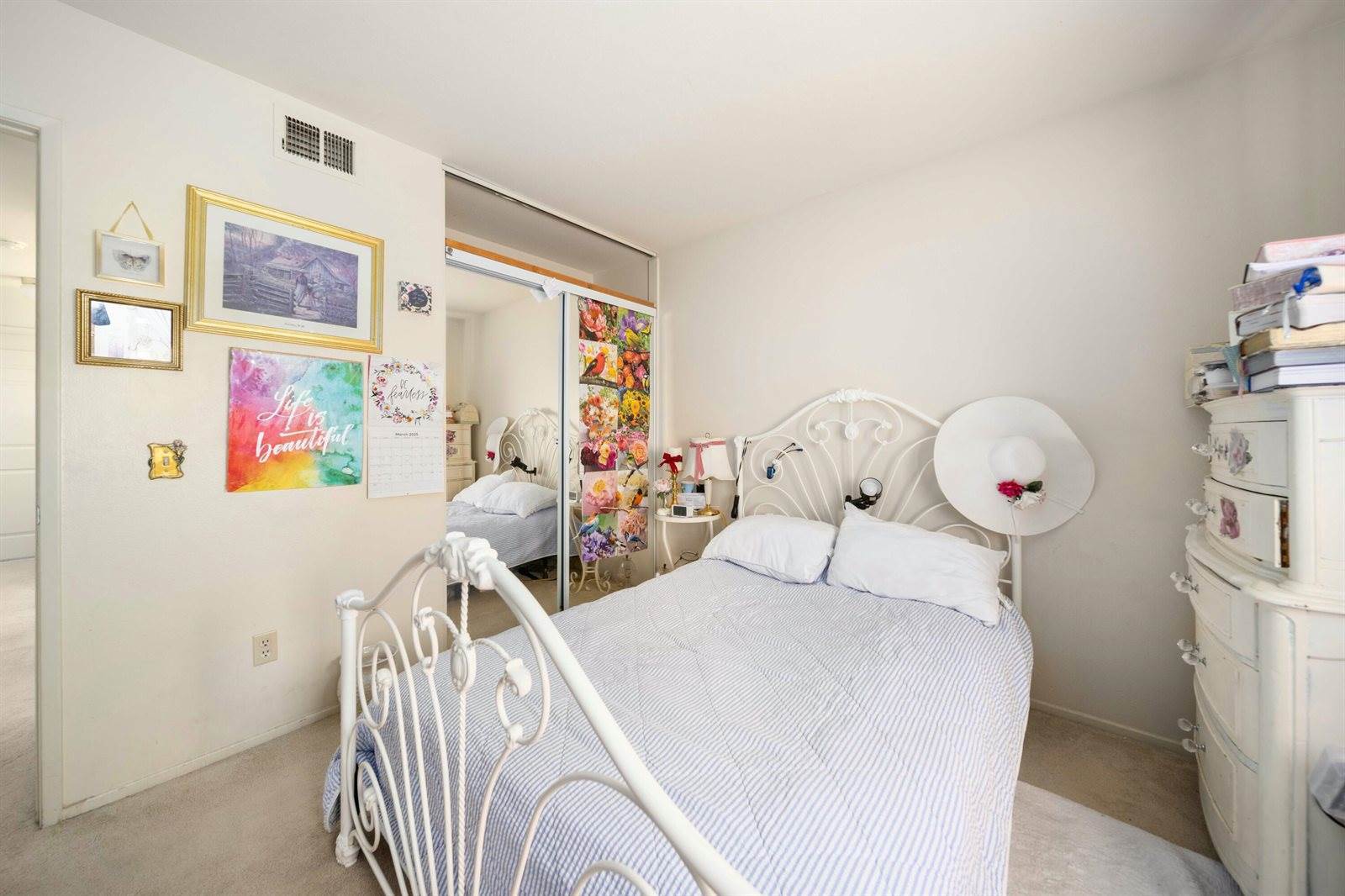 2535 Overland Avenue, Lancaster, CA 93536