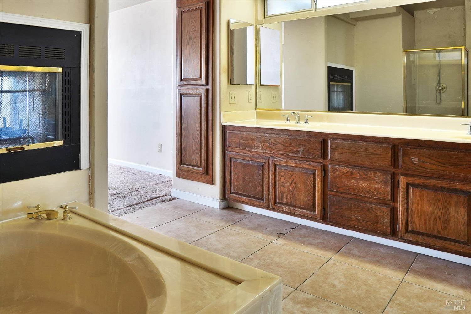 106 Glen Eagle Way, Vacaville, CA 95688