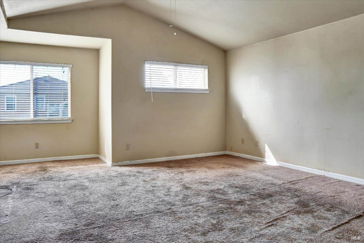 106 Glen Eagle Way, Vacaville, CA 95688