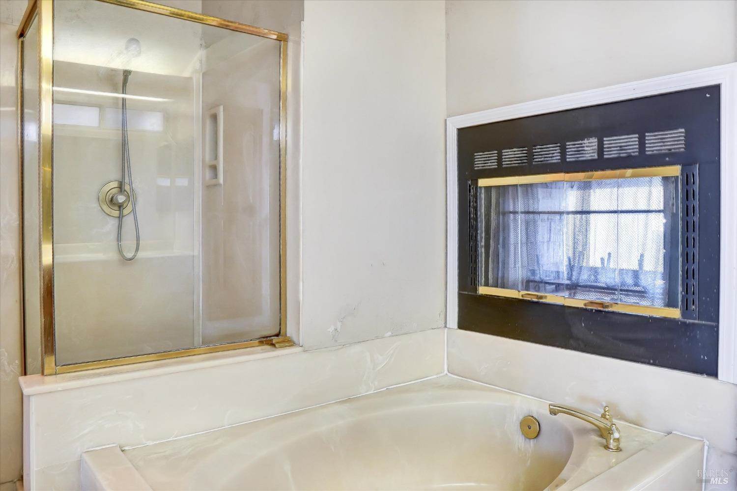 106 Glen Eagle Way, Vacaville, CA 95688