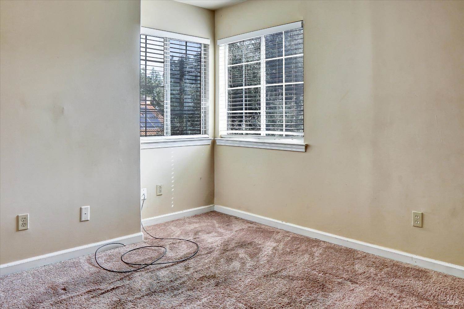 106 Glen Eagle Way, Vacaville, CA 95688
