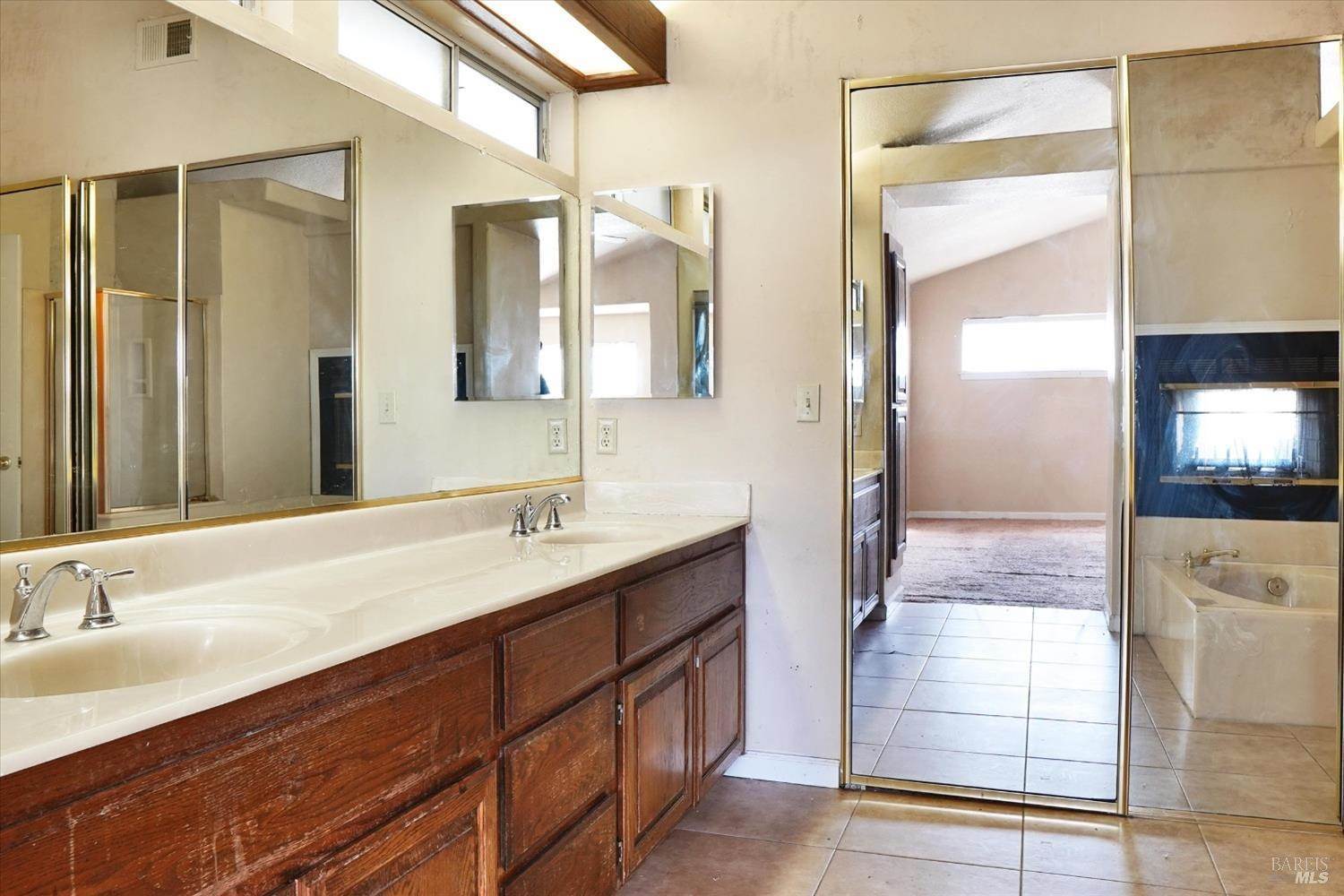 106 Glen Eagle Way, Vacaville, CA 95688