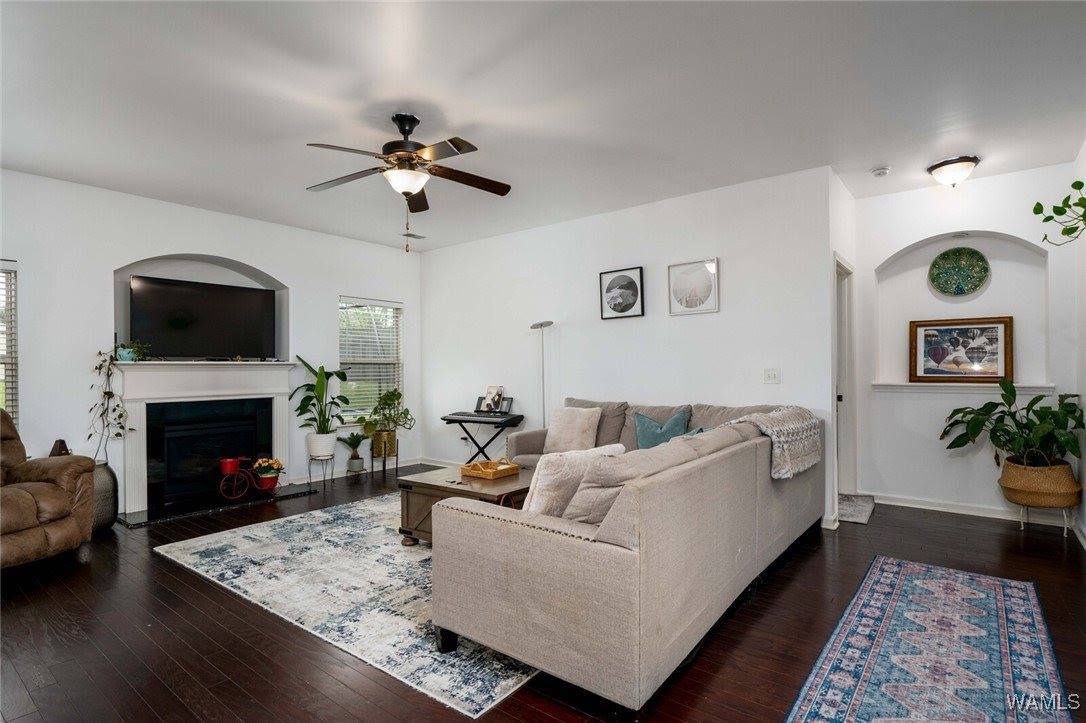 11507 Belle Meade Avenue, Northport, AL 35475