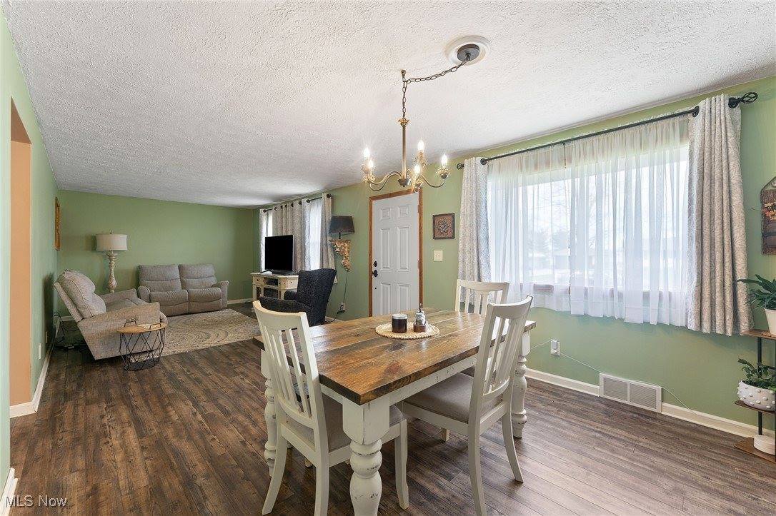 26 Deeringwood Drive, New Middletown, OH 44442