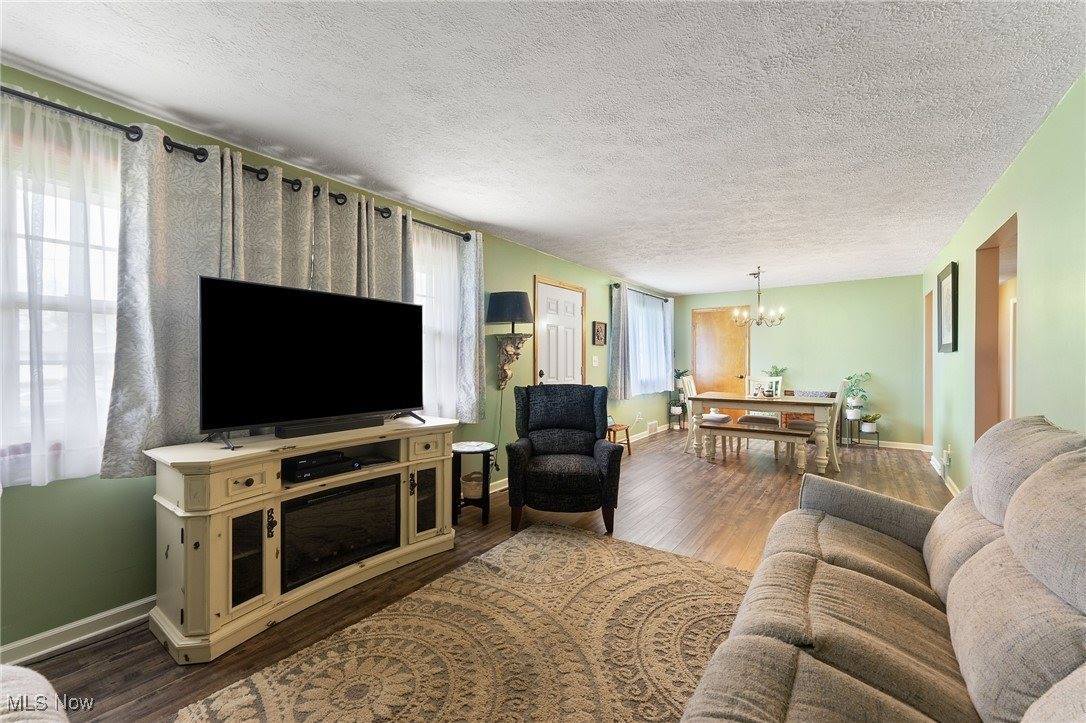 26 Deeringwood Drive, New Middletown, OH 44442