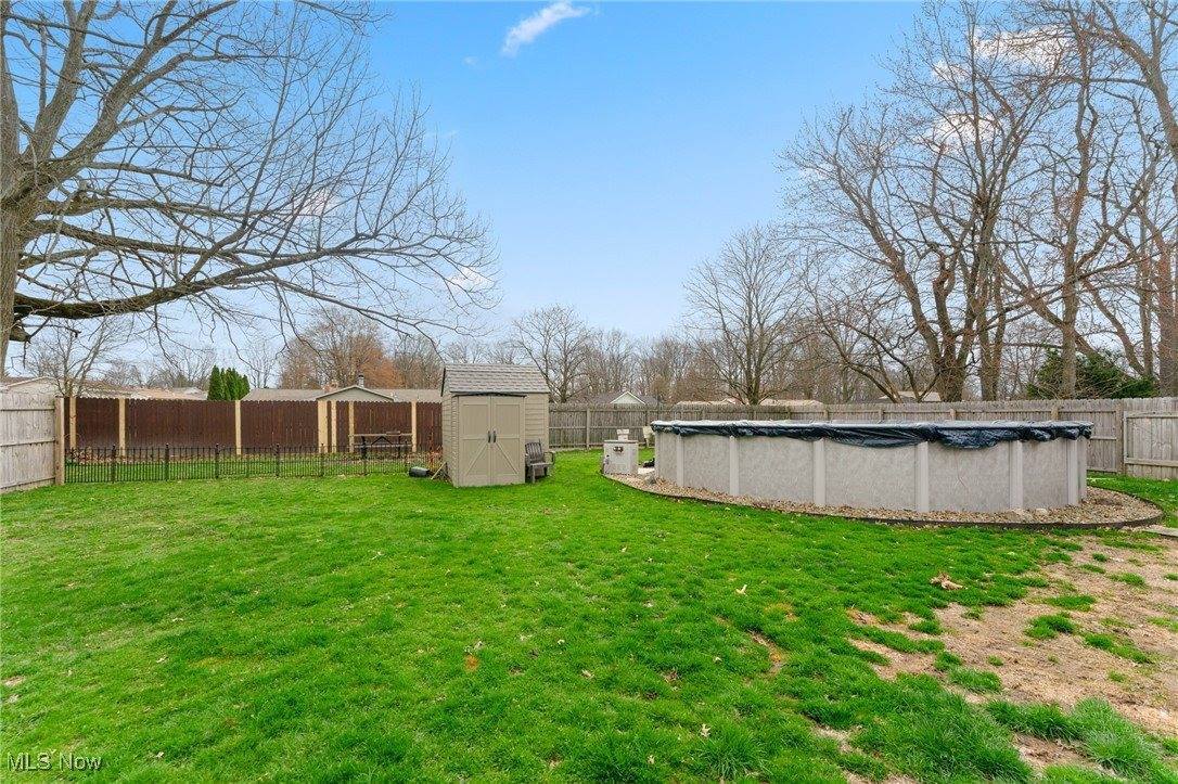 26 Deeringwood Drive, New Middletown, OH 44442