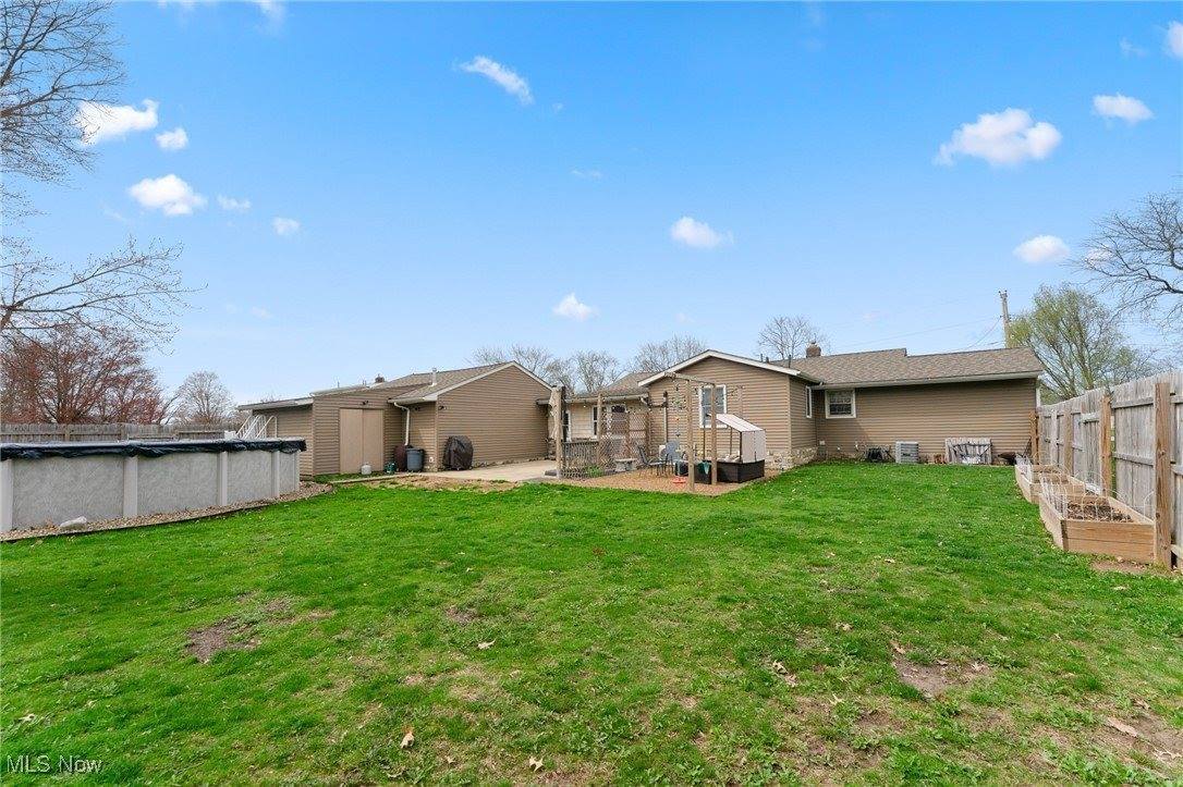 26 Deeringwood Drive, New Middletown, OH 44442