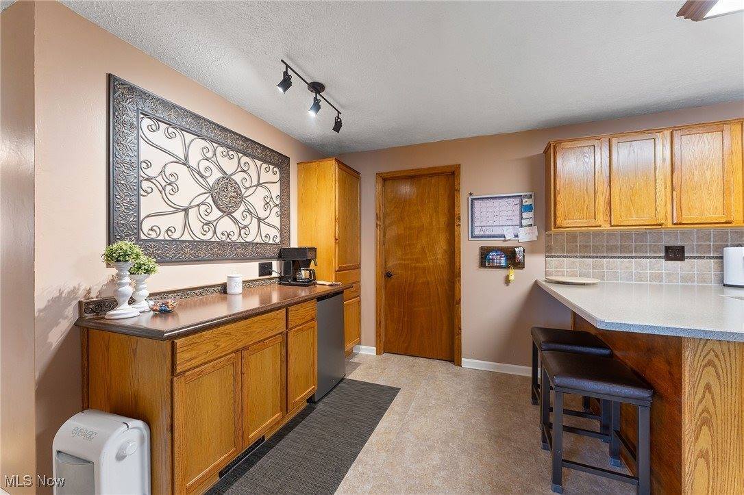 26 Deeringwood Drive, New Middletown, OH 44442