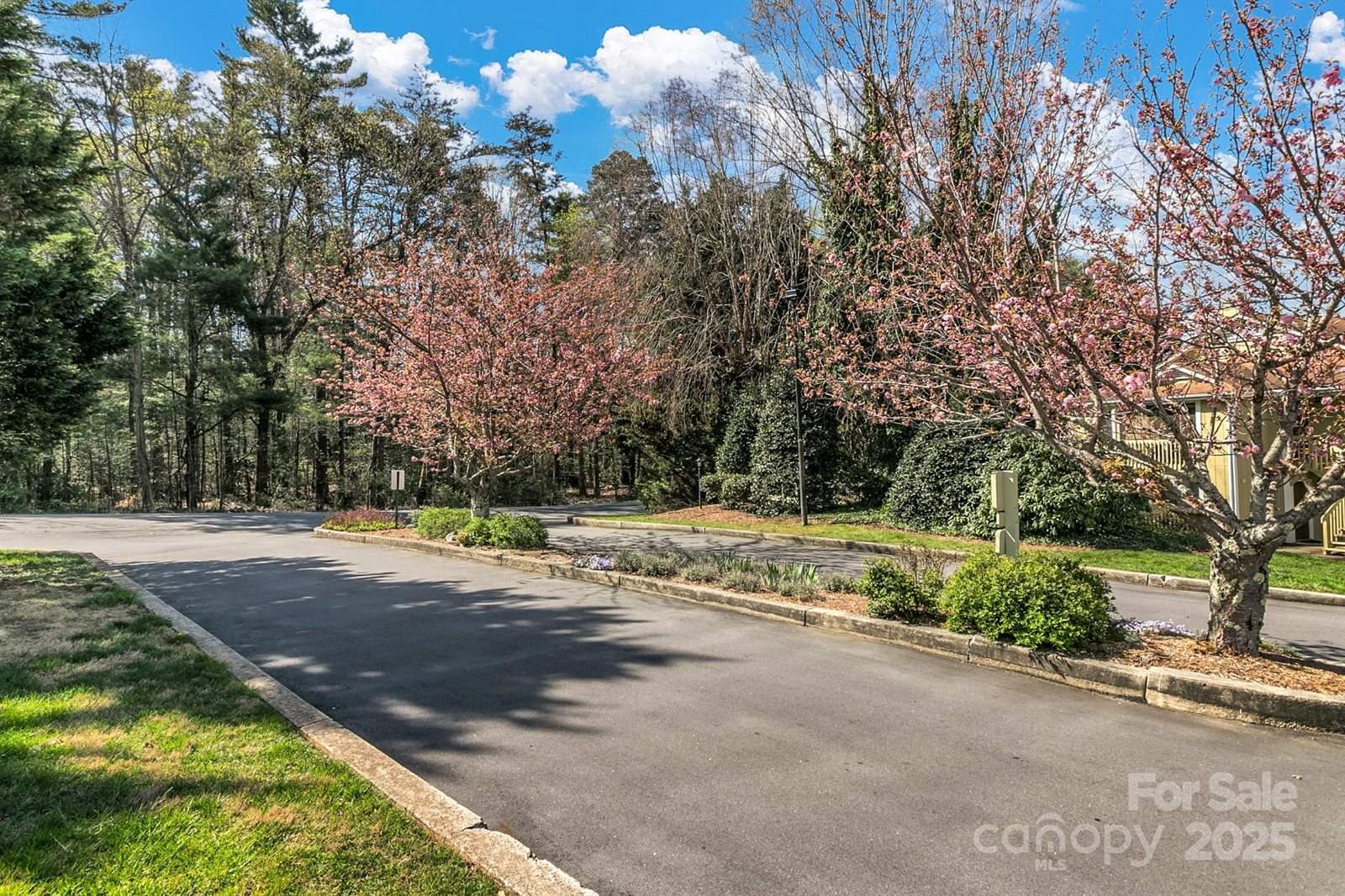 110 Heywood Road, Arden, NC 28704
