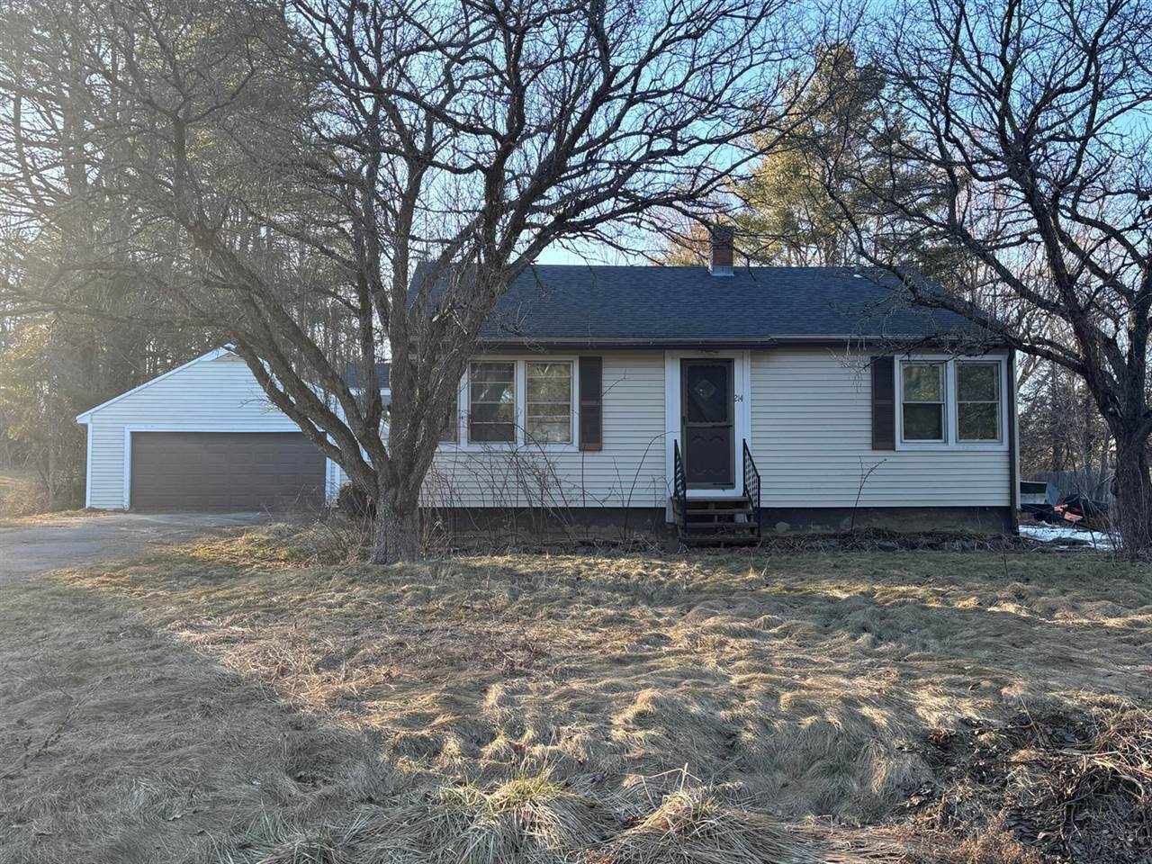 214 Fairfield Street, Oakland, ME 04963