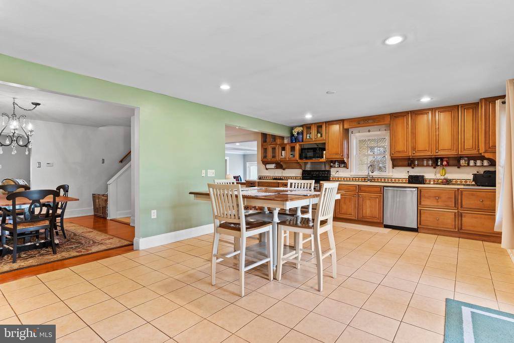 218 North 27TH Street, Camp Hill, PA 17011