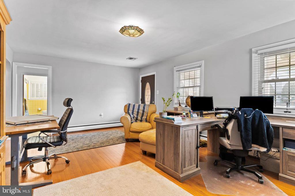 218 North 27TH Street, Camp Hill, PA 17011