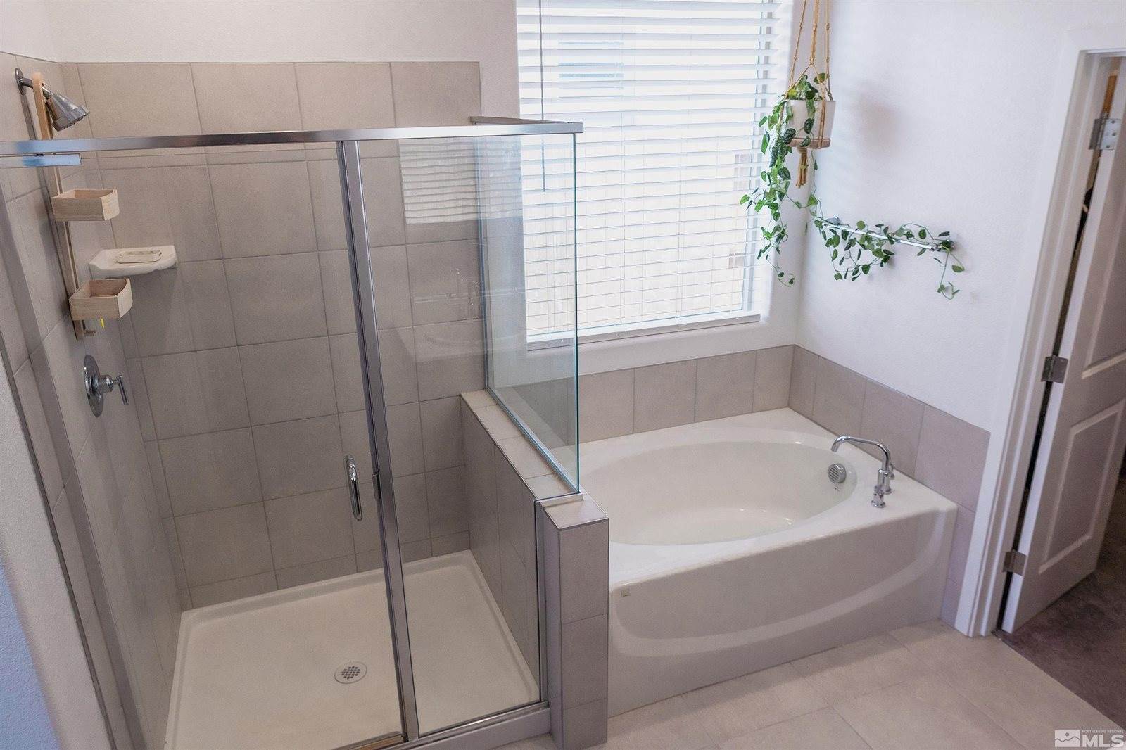 7216 Mustengo Dr, Reno, NV 89506