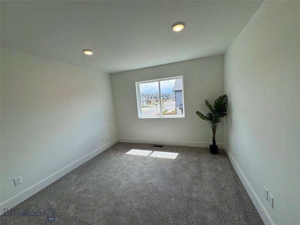 2000 Blackhawk Lane, Belgrade, MT 59714