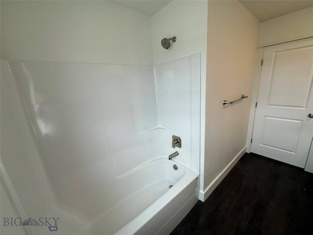 2000 Blackhawk Lane, Belgrade, MT 59714