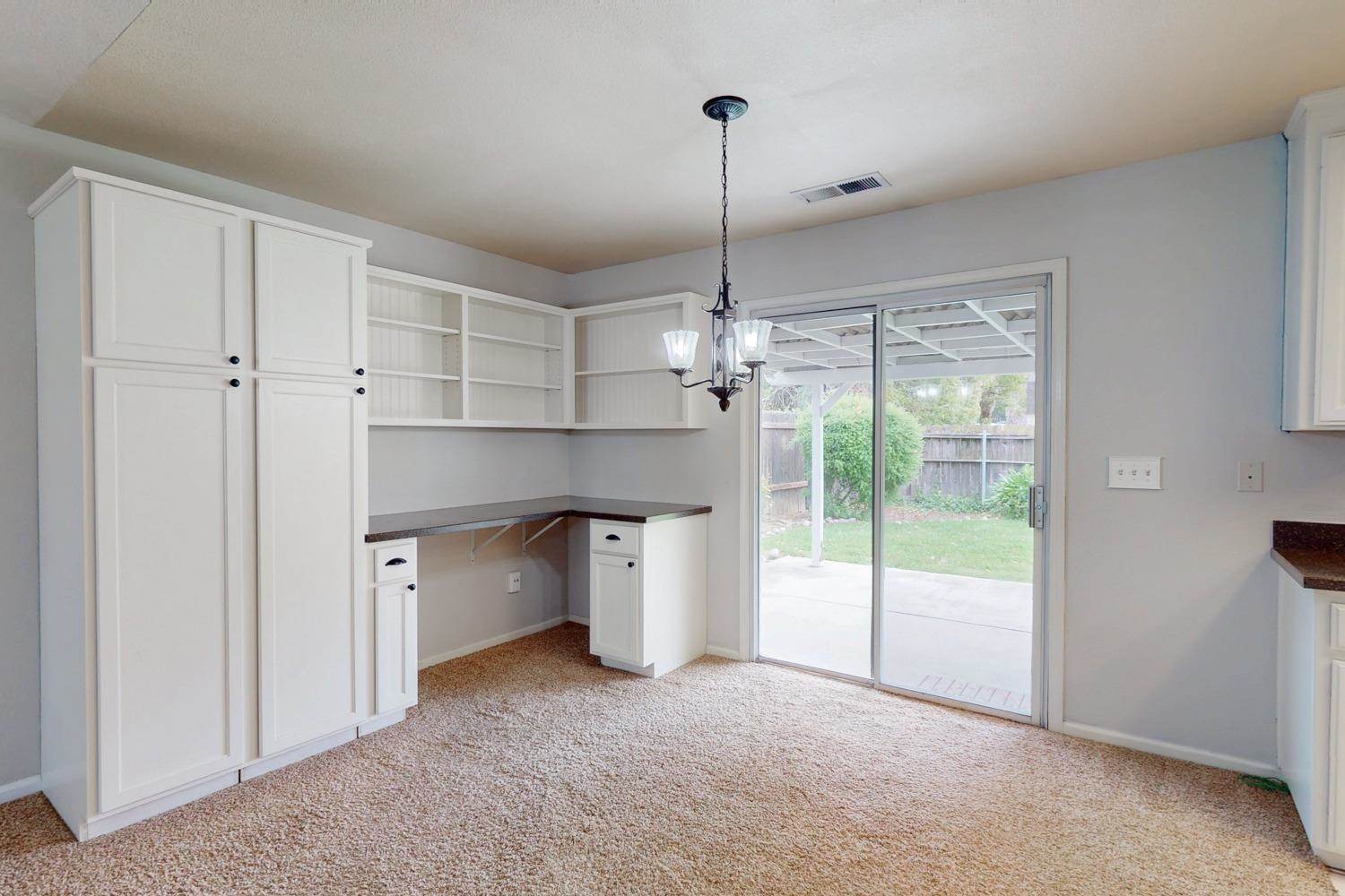 1748 Harbor Town Drive, Yuba City, CA 95993